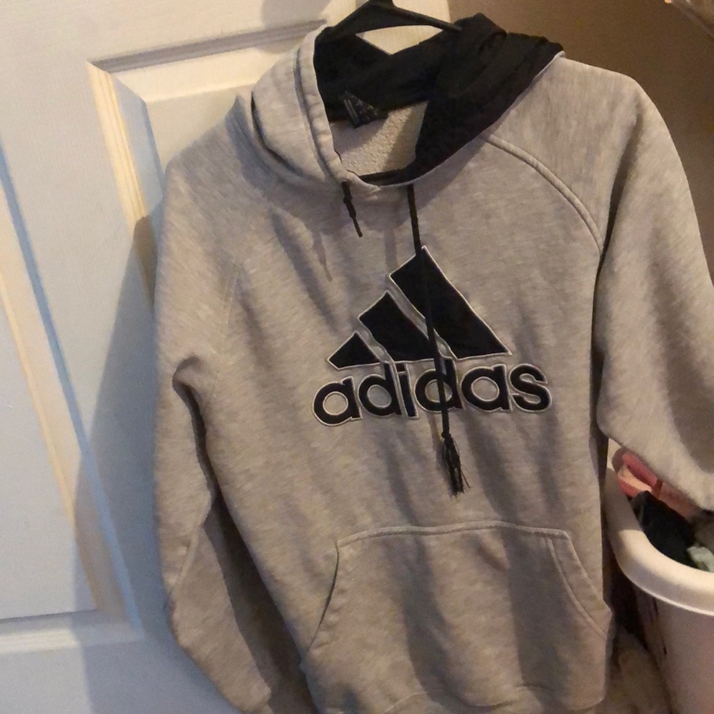 🌹 Adidas Hoodie